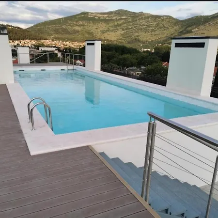 Cristal Lux Требинье